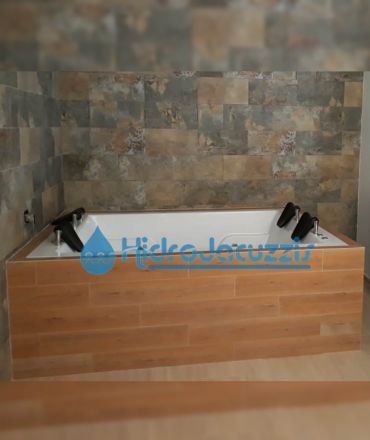 jacuzzis para cuatro personas